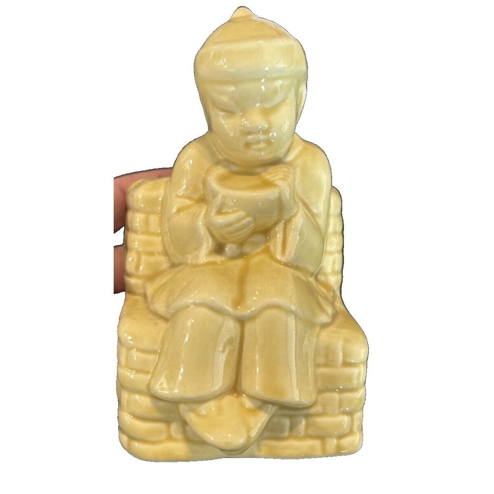 Asian Child Rice Bowl Yellow Planter/Home decor Fredericksburg Pottery vintage